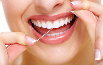 Kako pravilno koristiti zubni konac